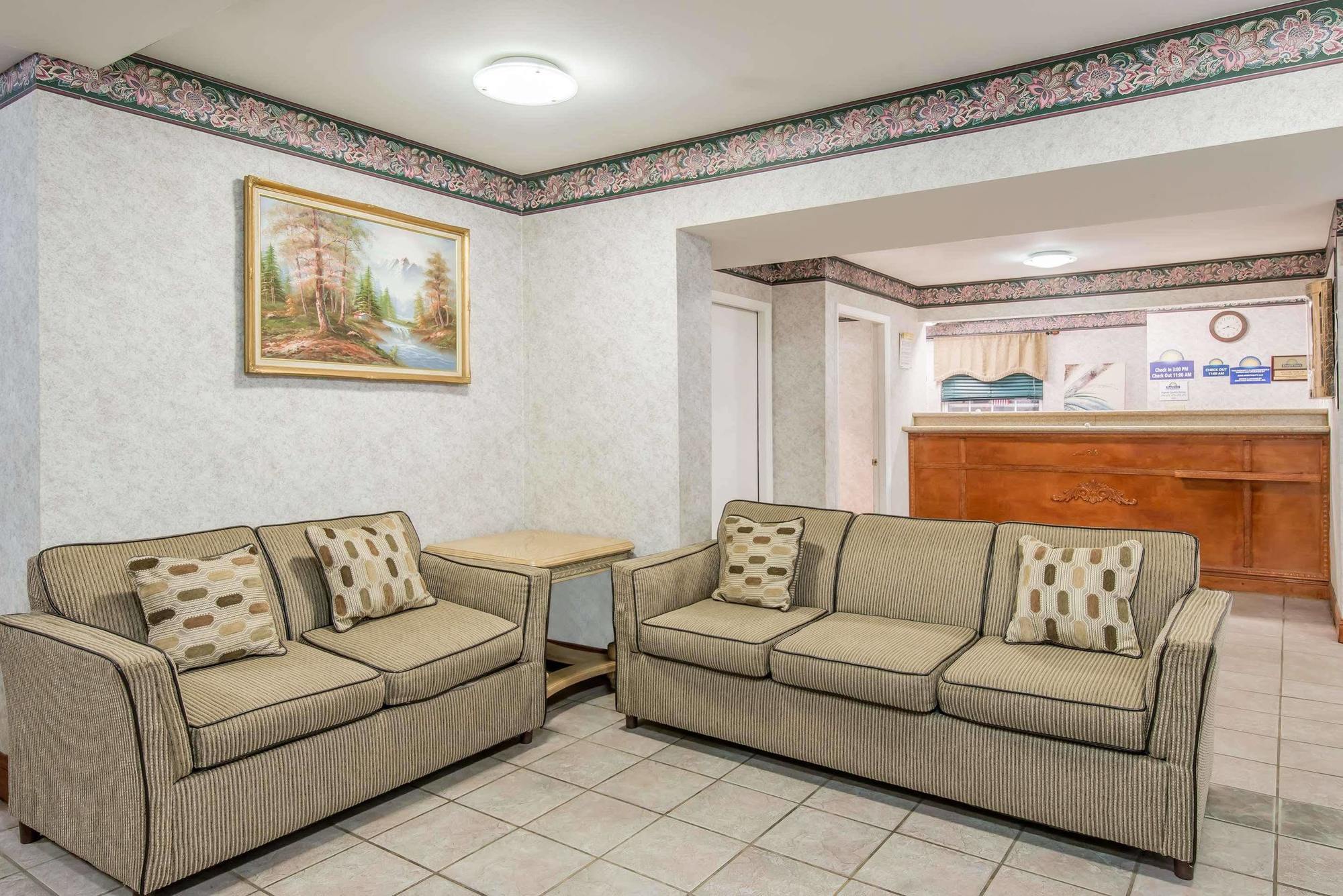 Days Inn By Wyndham Berlin Voorhees ภายนอก รูปภาพ